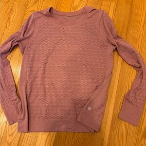 Women's Lululemon Mauve Long Sleeve Top